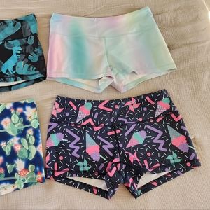 Feed Me Fight Me Ice Cream Shorts size M Women's